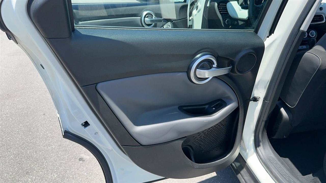 Used 2017 FIAT 500X Pop FWD image 21