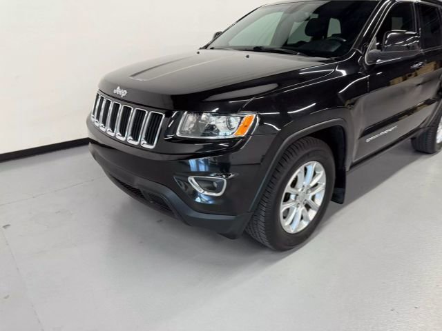 Used 2015 Jeep Grand Cherokee Laredo w/ Quick Order Package 23E image 4