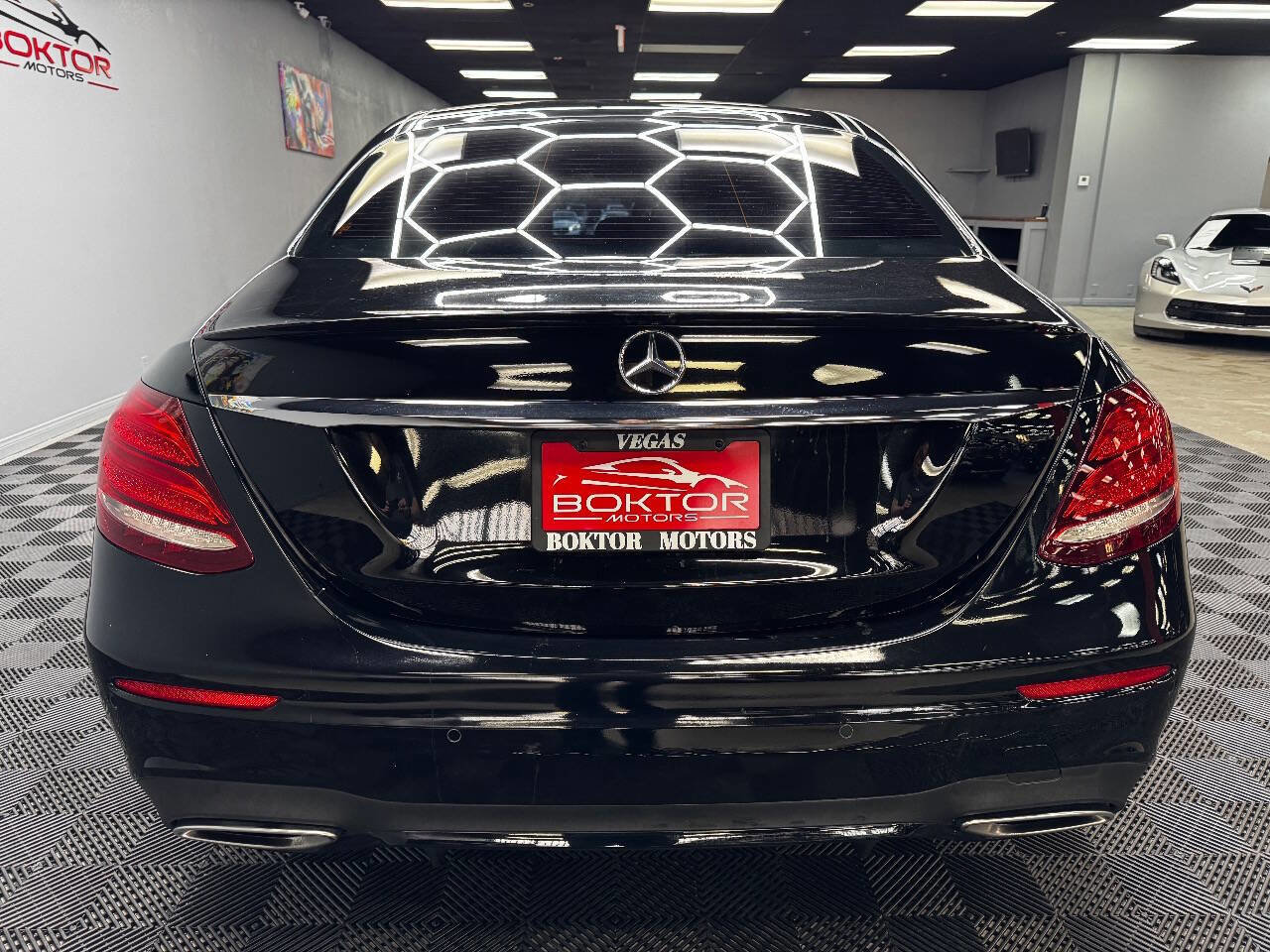 Used 2020 Mercedes-Benz E 350 Sedan image 10