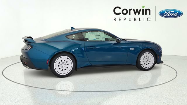 New 2026 Ford Mustang GT Premium w/ GT Performance Package RWD image 8