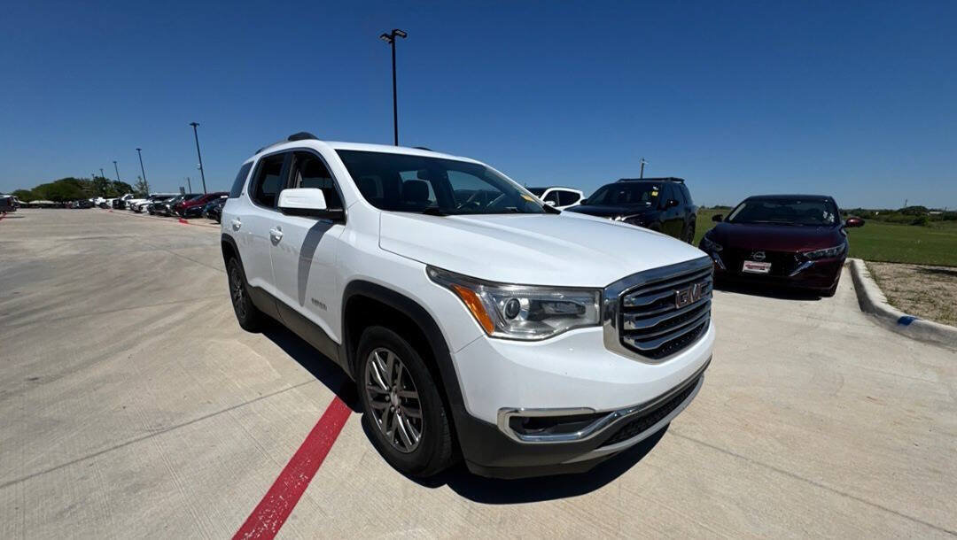Used 2017 GMC Acadia SLT FWD image 6