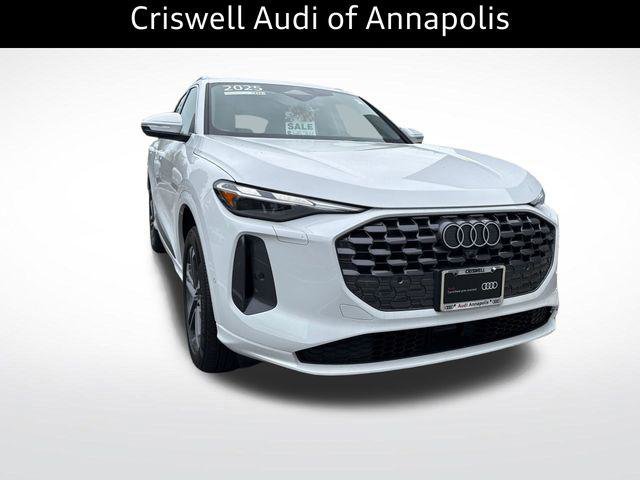 Certified 2025 Audi Q5 Premium w/ Convenience Package AWD/4WD image 9