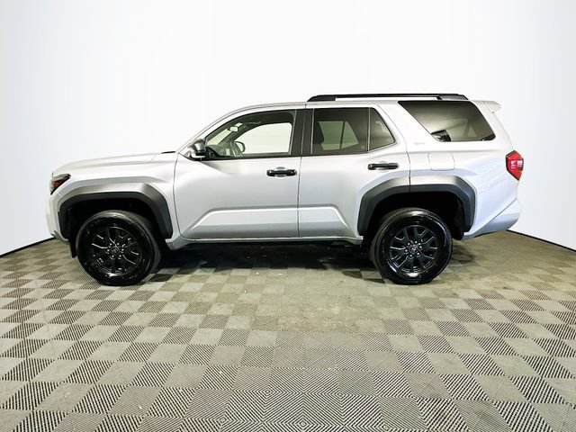 Certified 2025 Toyota 4Runner SR5 AWD/4WD image 7
