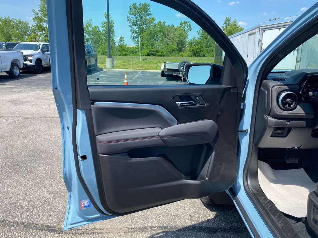 New 2025 Chevrolet Colorado Z71 w/ Z71 Convenience Package 2 AWD/4WD image 9