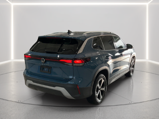 New 2026 Volkswagen Tiguan SE AWD/4WD image 6