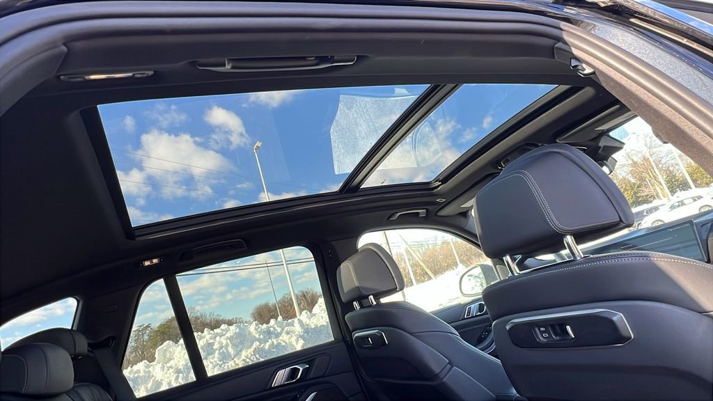 Used 2024 BMW X5 xDrive40i image 14