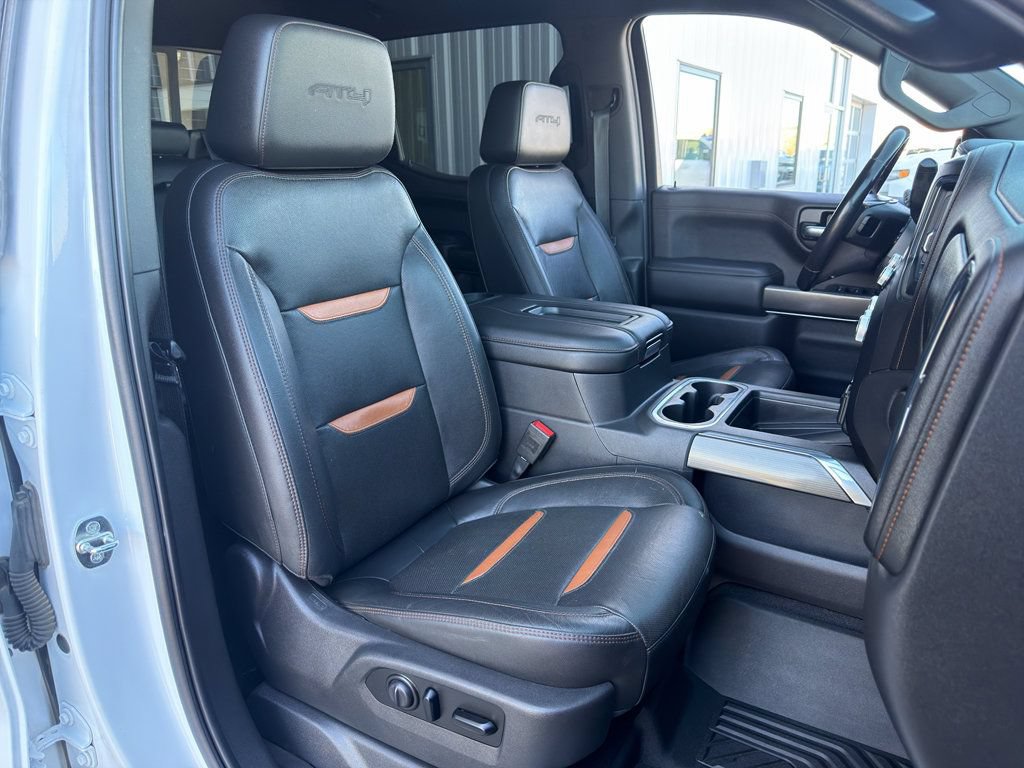 Used 2020 GMC Sierra 1500 AT4 w/ AT4 Premium Package AWD/4WD image 18