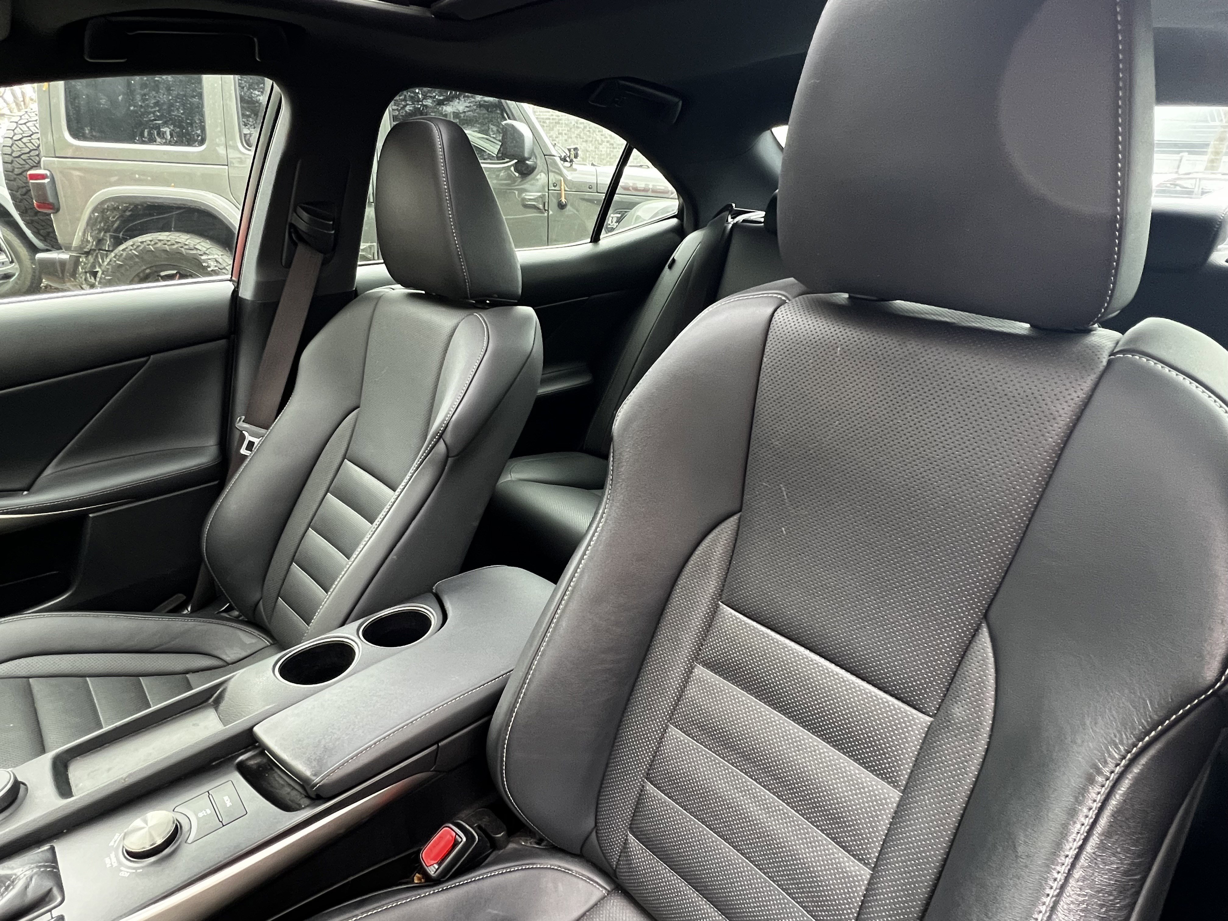 Used 2015 Lexus IS 250 image 18