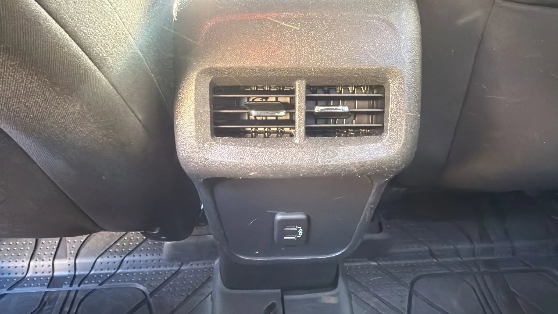 Used 2023 Chevrolet Equinox LT w/ LPO, Floor Liner Package image 29