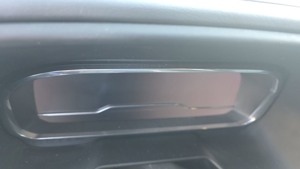 Used 2022 Chevrolet Tahoe Z71 image 11