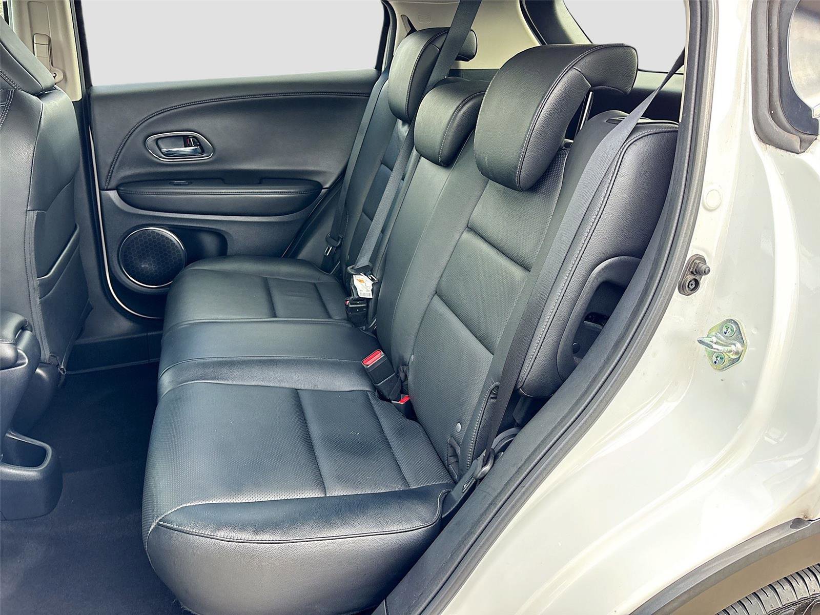 Used 2022 Honda HR-V EX-L image 24