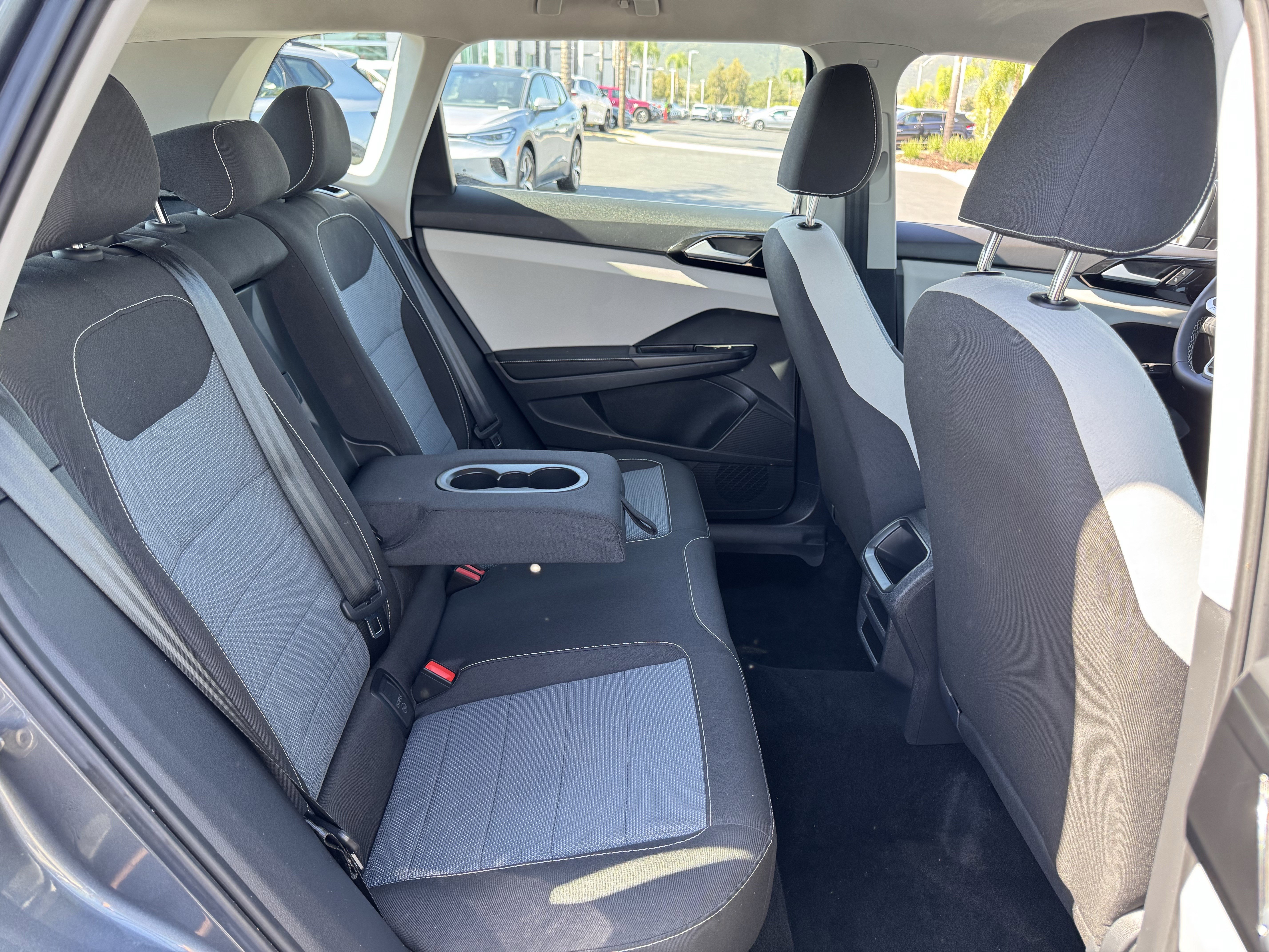 Used 2025 Volkswagen Taos S FWD image 33