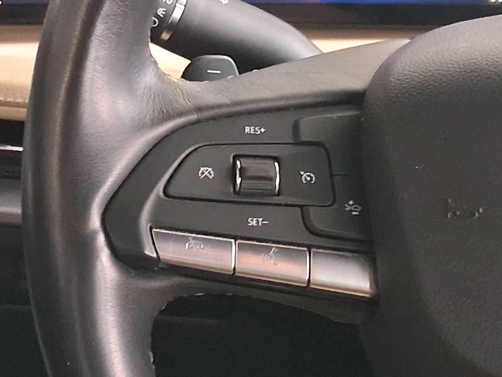 Certified 2024 Cadillac XT4 Luxury FWD image 12