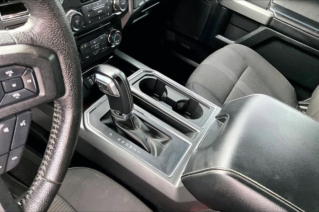 Used 2016 Ford F150 XLT w/ Equipment Group 302A Luxury AWD/4WD image 17