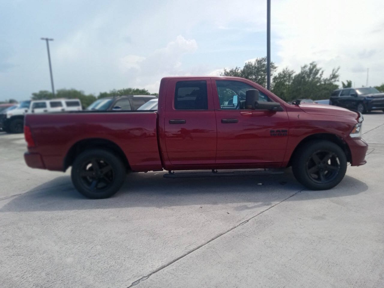 Used 2018 RAM 1500 Express w/ Express Value Package AWD/4WD image 8