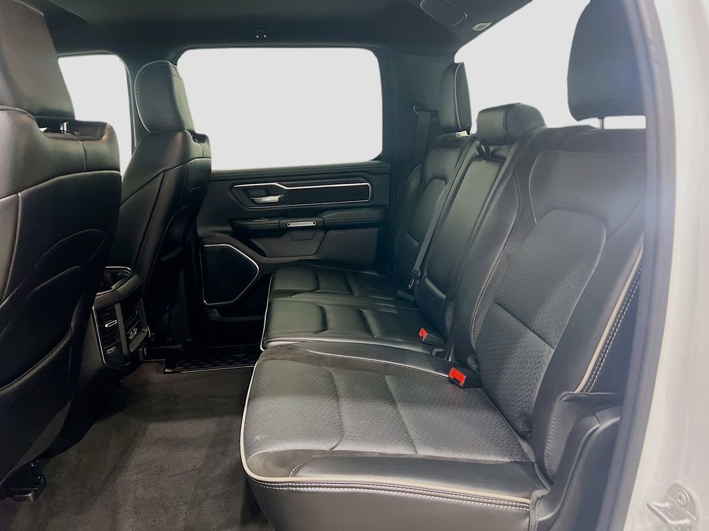 Used 2024 RAM 1500 Laramie image 11