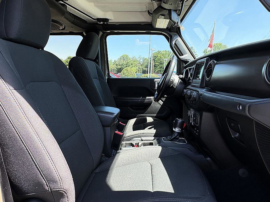 Used 2020 Jeep Gladiator Sport w/ Quick Order Package 24S AWD/4WD image 13