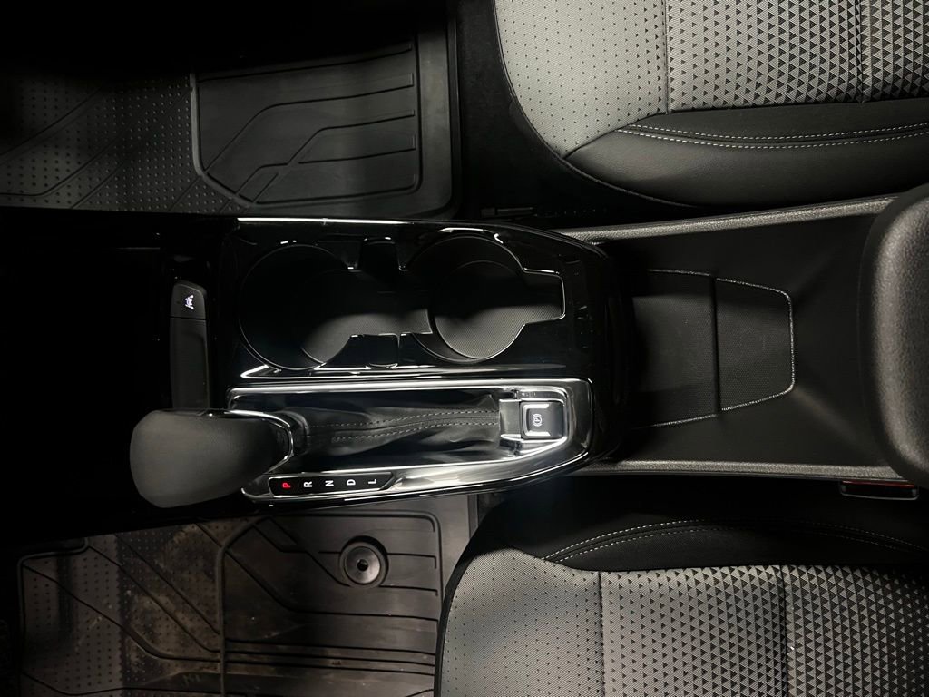 New 2026 Chevrolet Trax LT w/ LT Convenience Package image 23