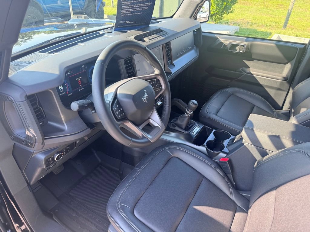 Used 2025 Ford Bronco Badlands w/ Sasquatch Package AWD/4WD image 9
