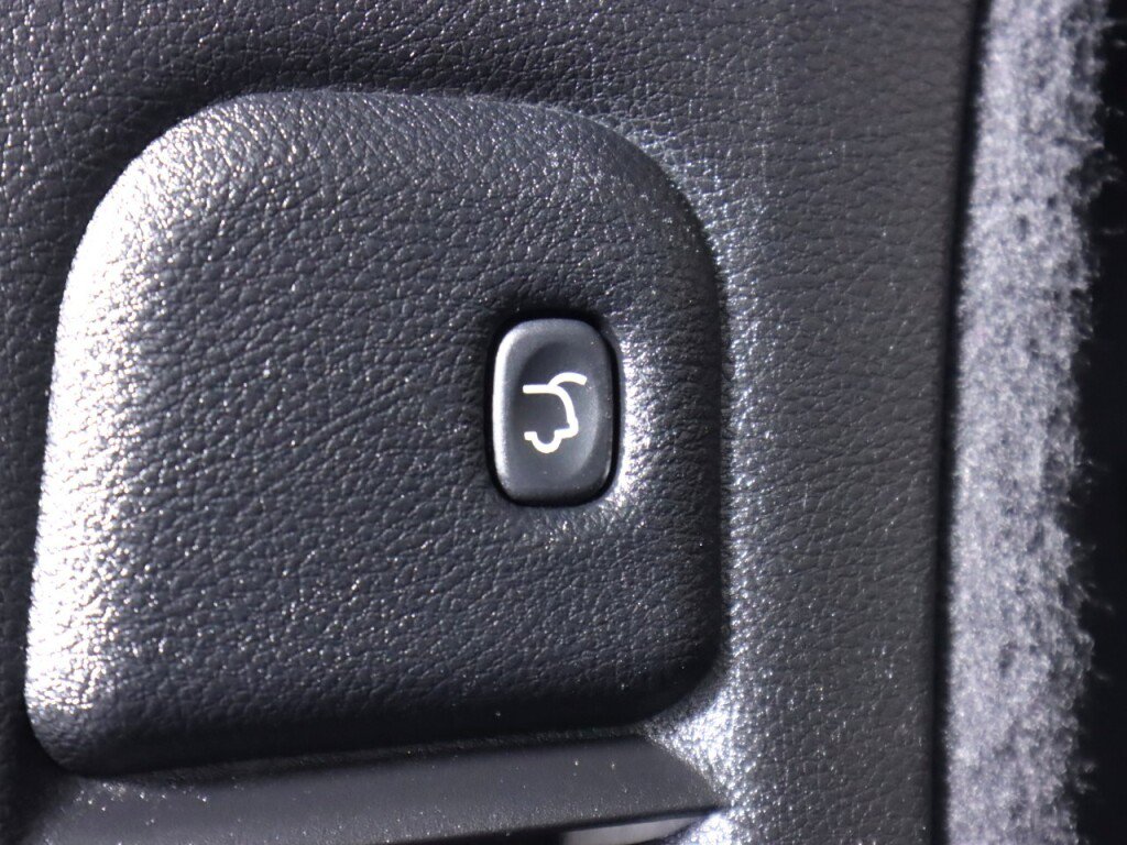 Used 2015 Dodge Durango Citadel w/ Technology Group RWD image 38