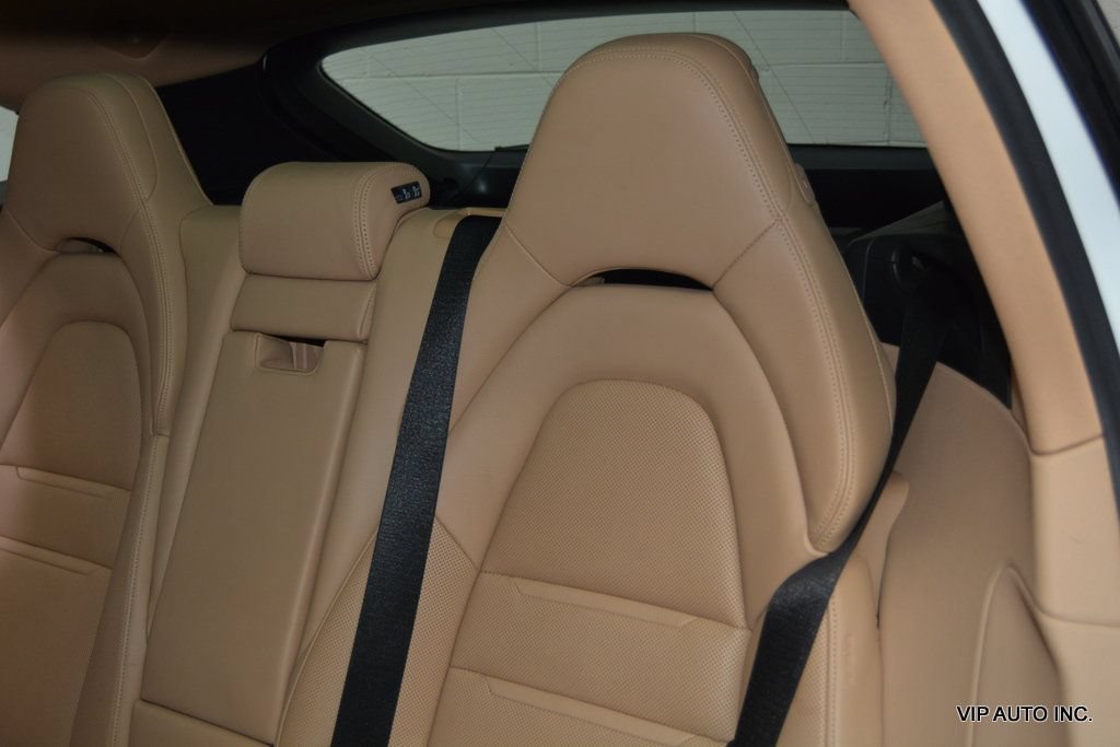 Used 2018 Porsche Panamera 4 AWD/4WD image 21