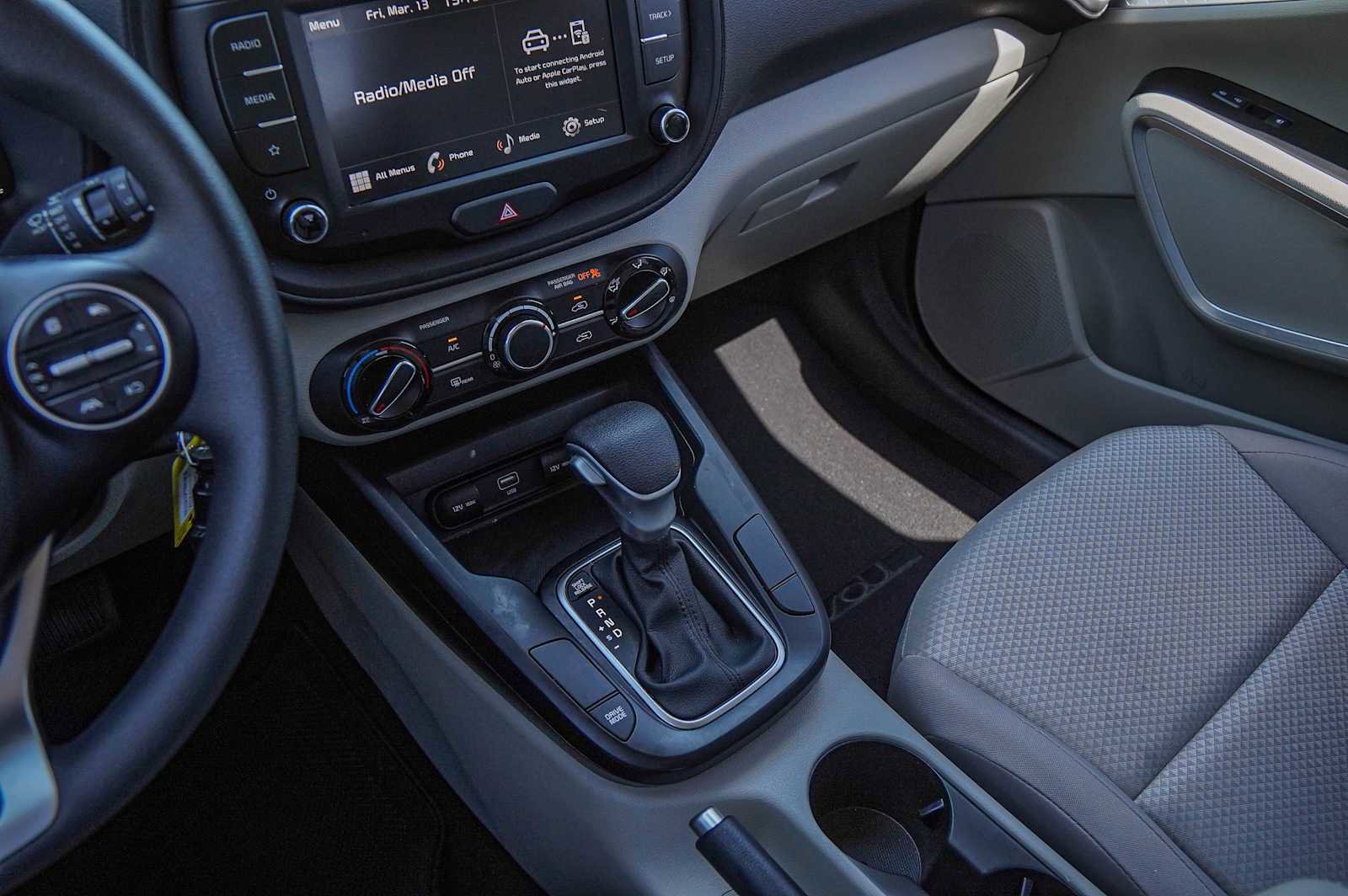 Certified 2023 Kia Soul LX w/ LX Technology Package image 18