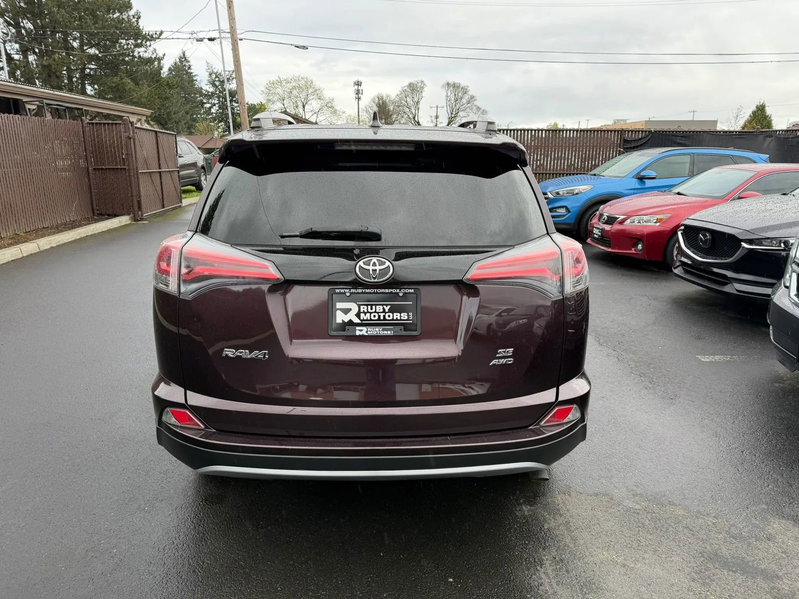 Used 2017 Toyota RAV4 SE w/ Power Special Value Package AWD/4WD image 6