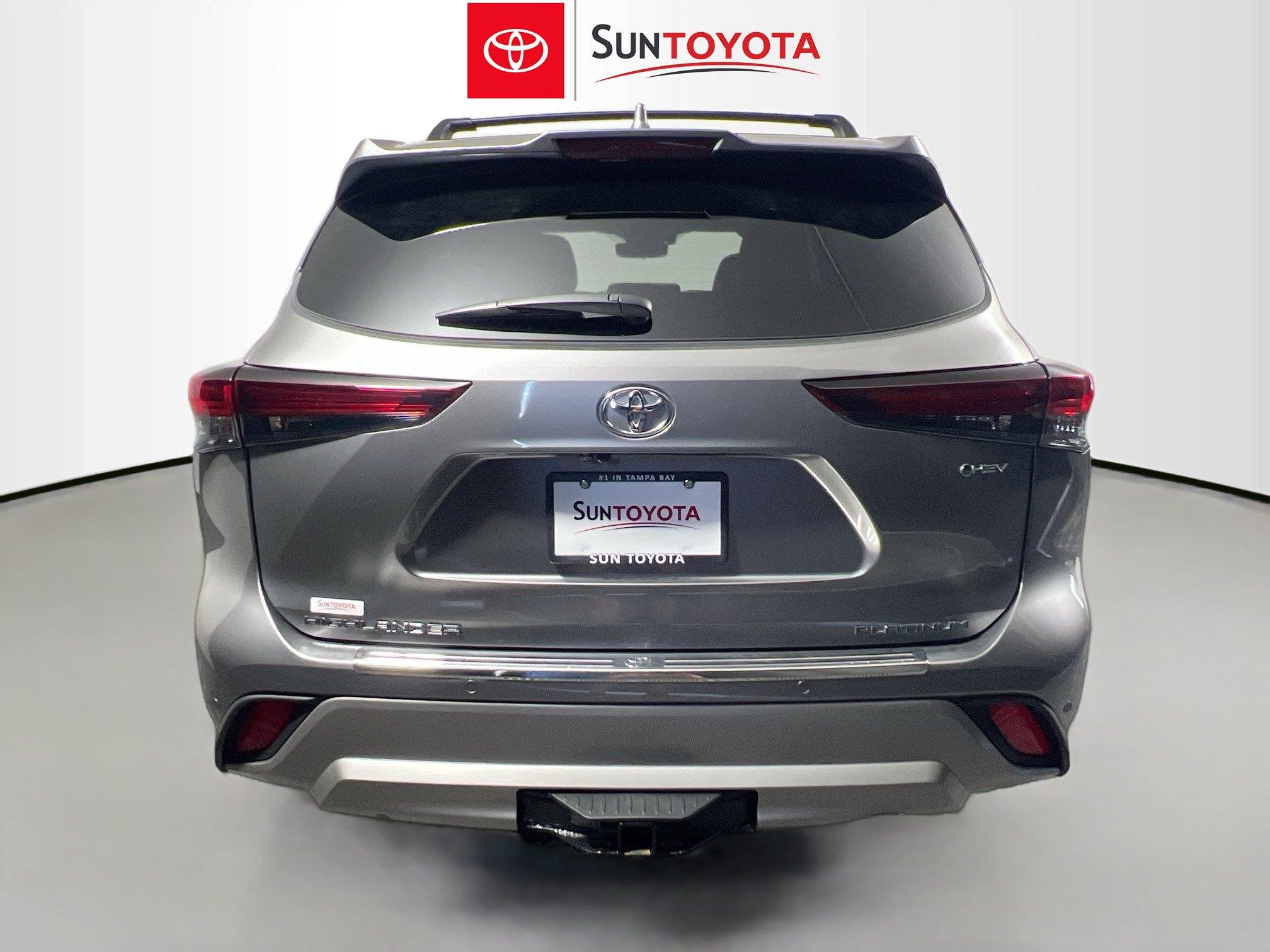 Used 2025 Toyota Highlander Platinum AWD/4WD image 5
