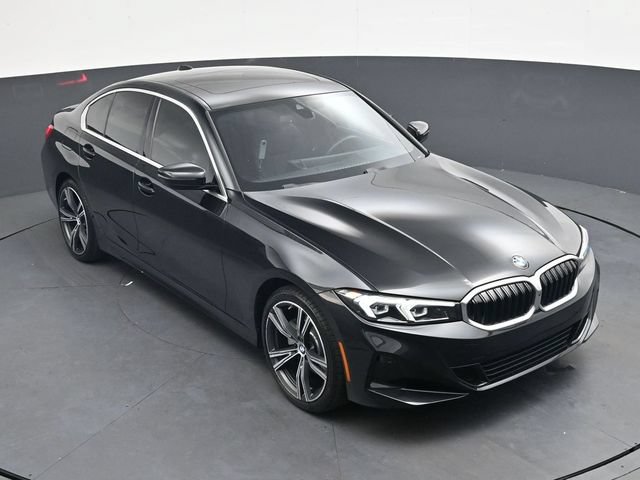 Used 2024 BMW 330i Sedan w/ Convenience Package RWD image 21