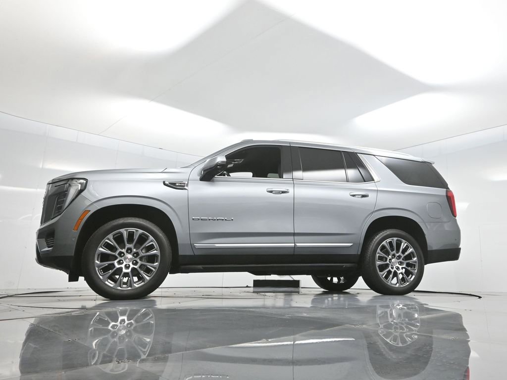 Used 2025 GMC Yukon Denali image 7