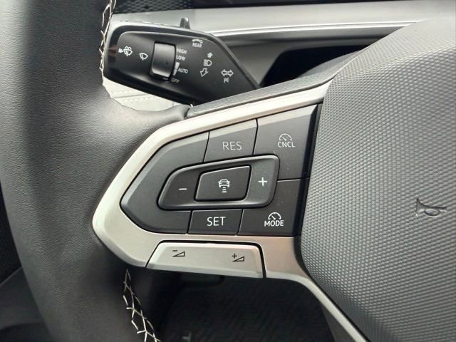 New 2026 Volkswagen Tiguan SE AWD/4WD image 13