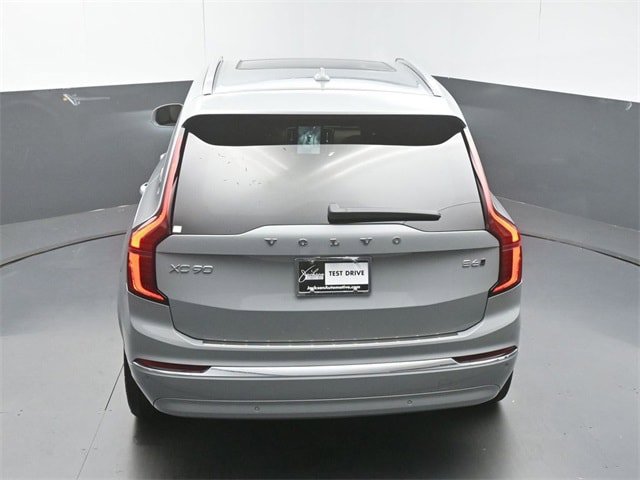 Used 2026 Volvo XC90 B6 Plus w/ Protection Package Premier AWD/4WD image 47