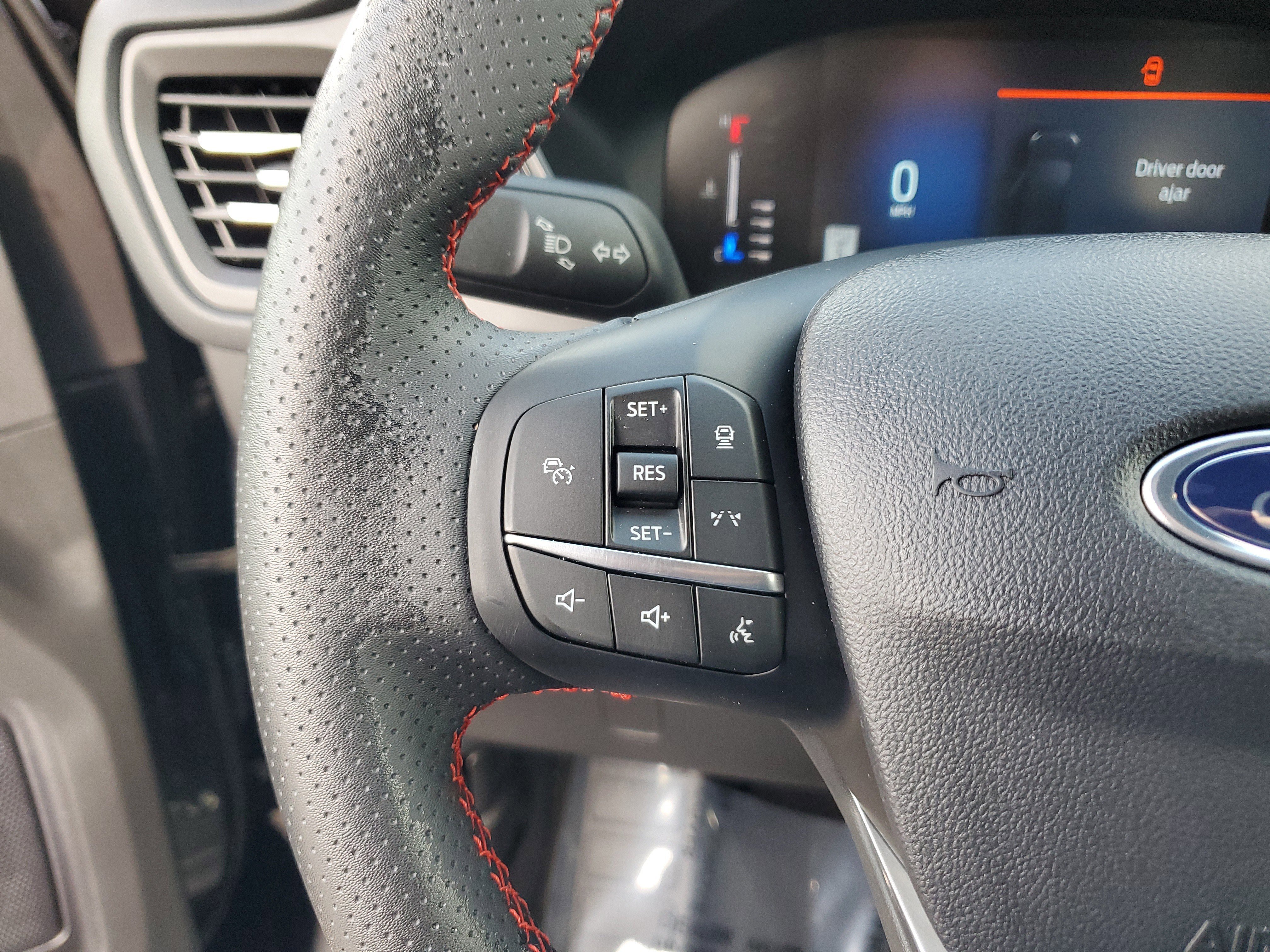 Certified 2024 Ford Escape ST-Line w/ Tech Pack #1 image 26