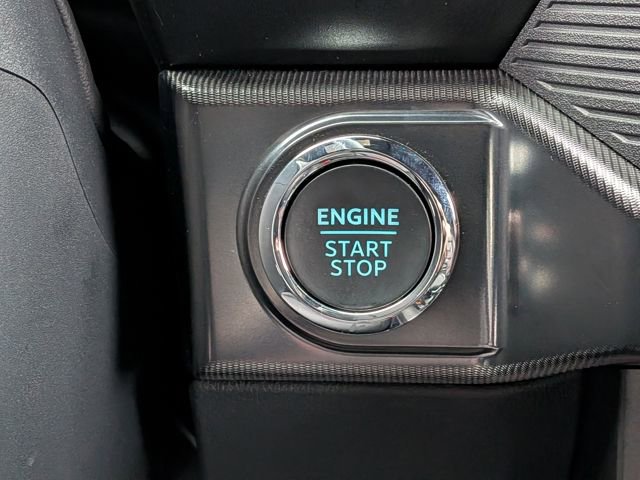 New 2025 Ford F150 Lariat w/ Equipment Group 502A High image 36