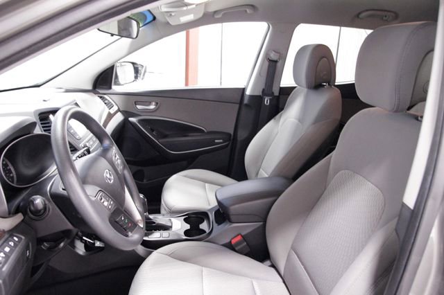 Used 2018 Hyundai Santa Fe Sport image 12