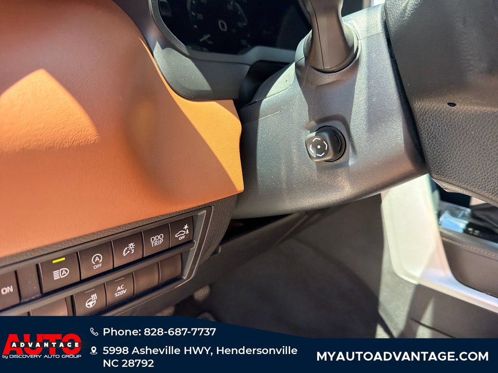 Used 2022 Toyota Tundra 1794 Edition AWD/4WD image 14