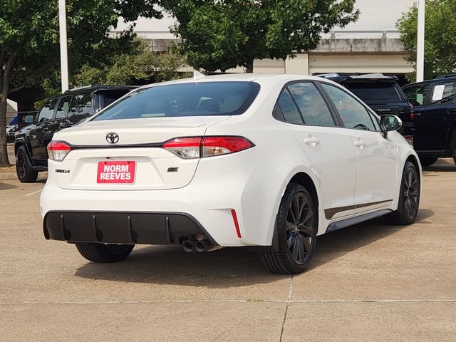Used 2023 Toyota Corolla SE FWD image 3