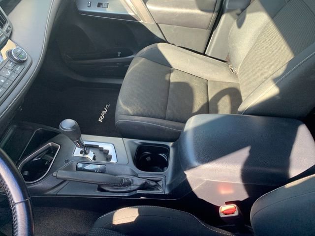 Used 2017 Toyota RAV4 XLE image 32
