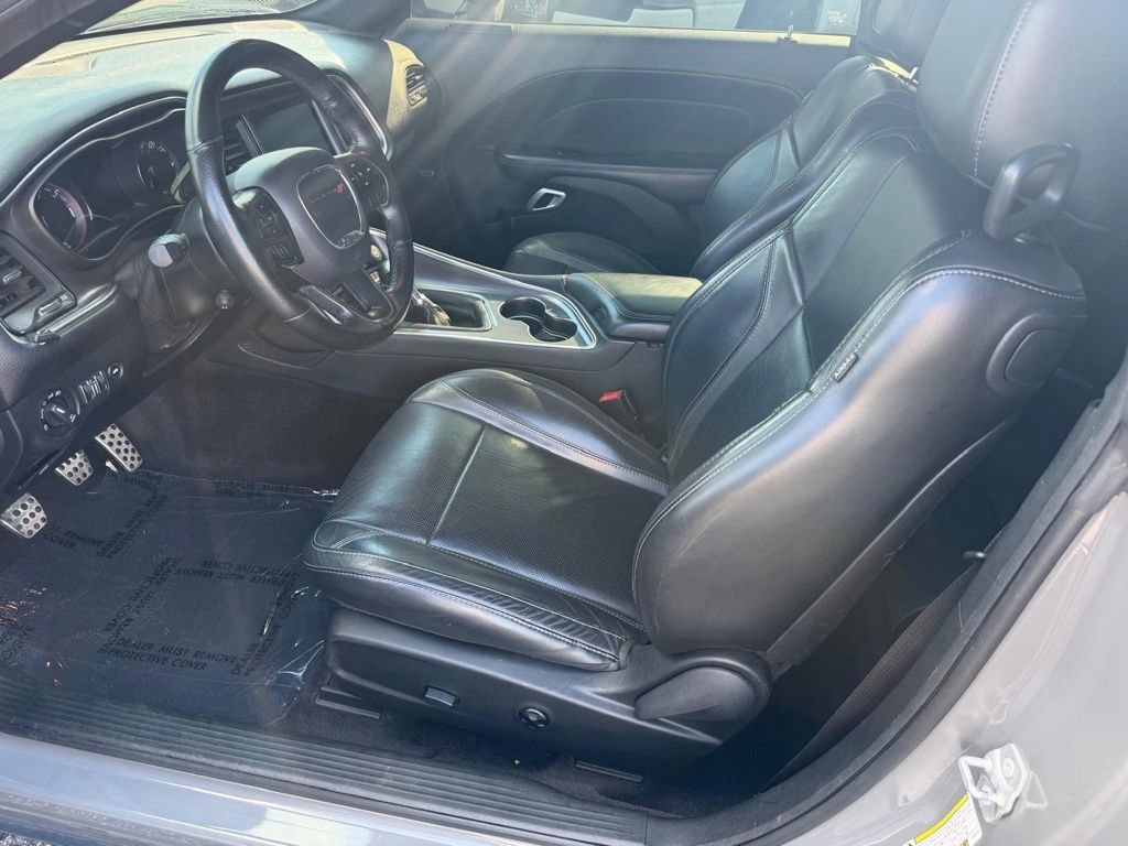 Used 2017 Dodge Challenger R/T Plus RWD image 16