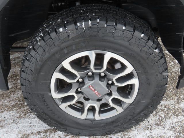 Used 2024 GMC Sierra 3500 SLE w/ SLE Convenience Package image 15