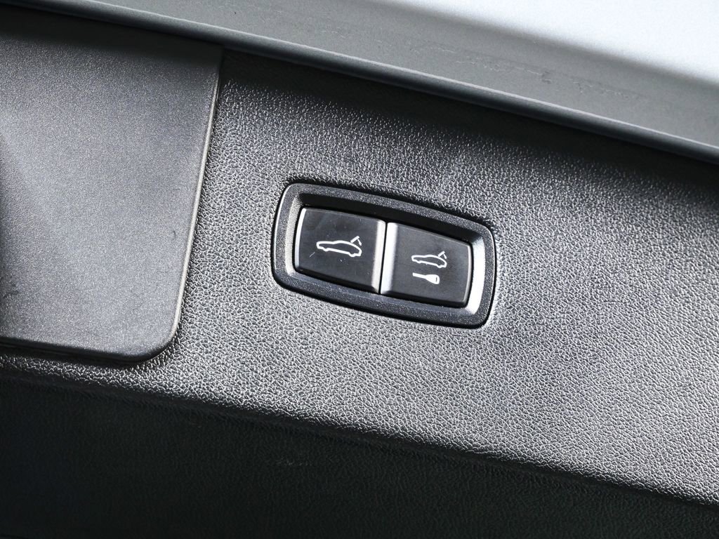 Certified 2021 Porsche Cayenne GTS AWD/4WD image 35