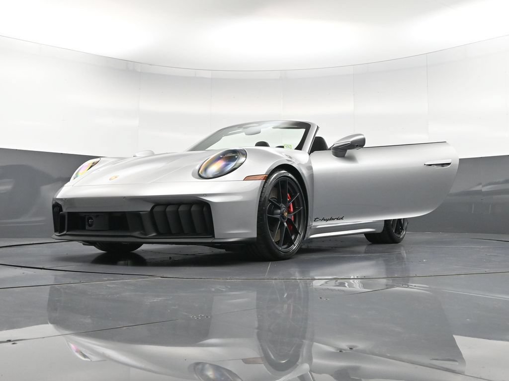 New 2026 Porsche 911 Carrera 4 GTS AWD/4WD image 39
