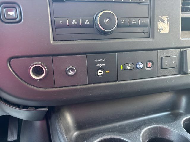 Used 2020 Chevrolet Express 3500 LT w/ LT Preferred Equipment Group RWD image 35