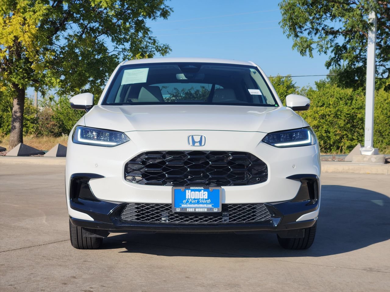 Certified 2024 Honda HR-V EX-L image 2