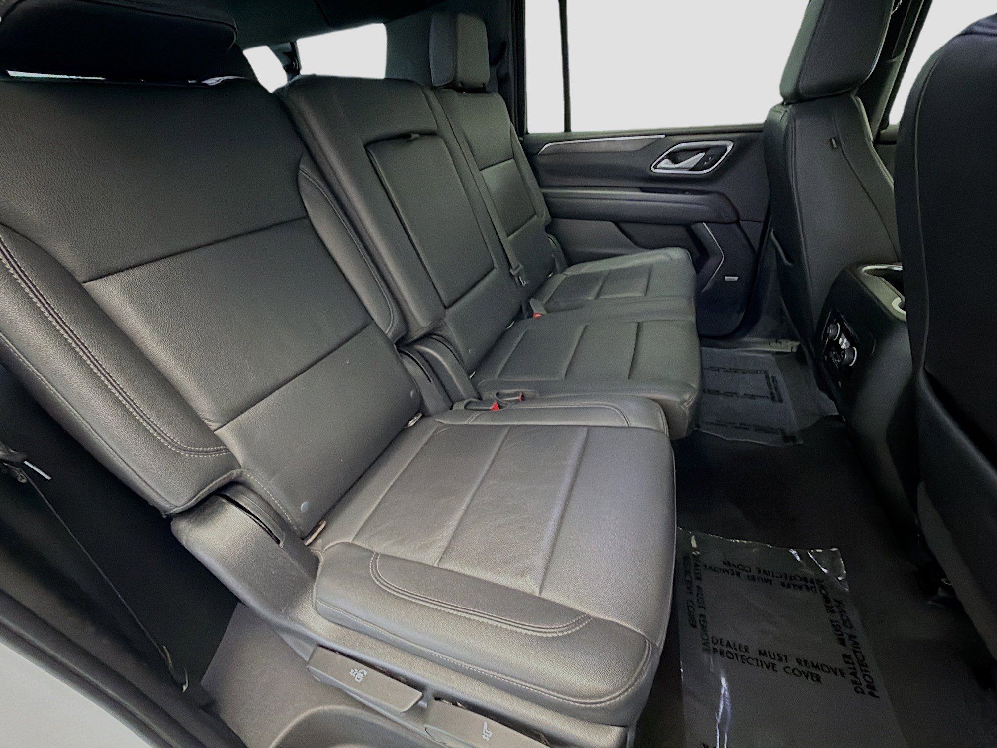 Used 2022 Chevrolet Suburban LT AWD/4WD image 14