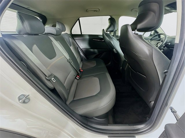 Used 2024 Kia Niro LX image 6