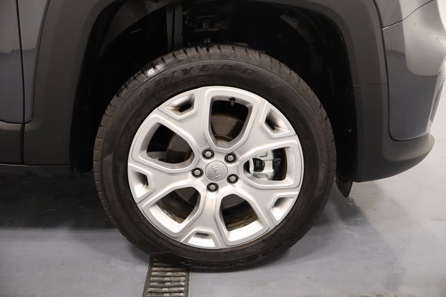 Certified 2022 Jeep Renegade Limited image 26