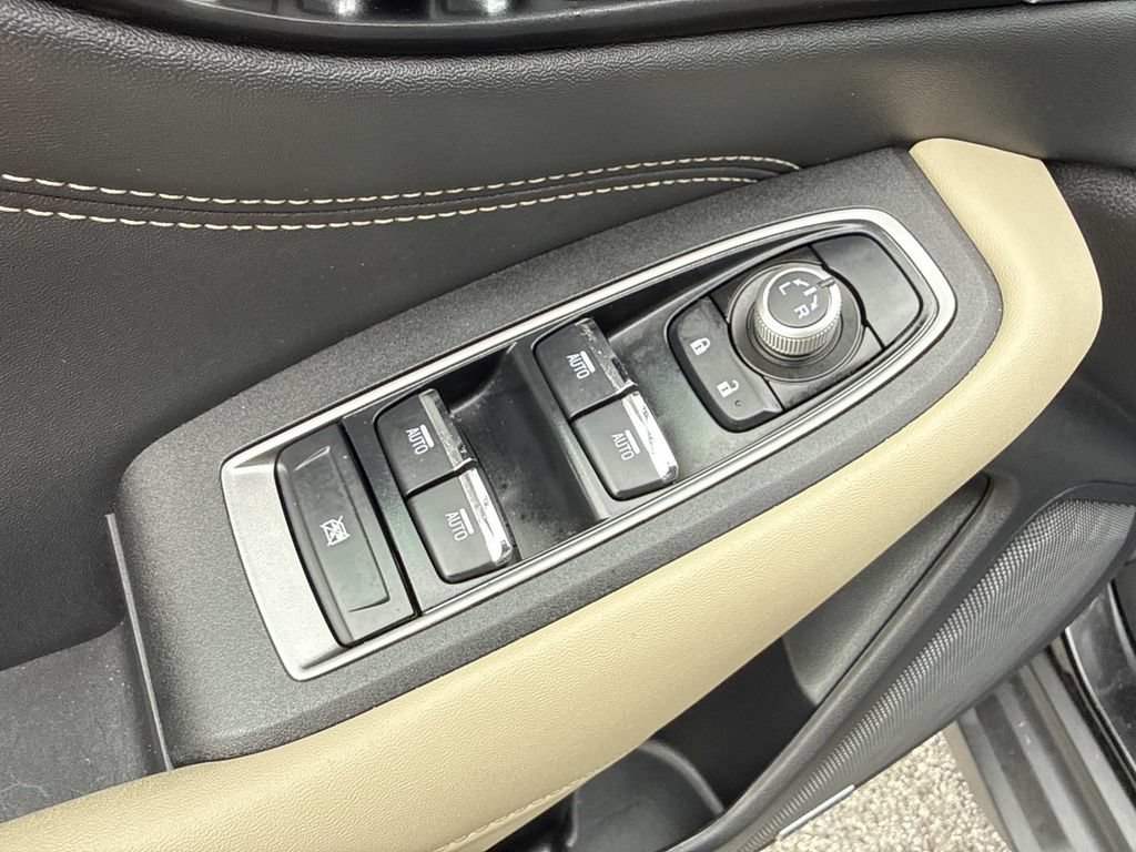 Used 2023 Subaru Outback Limited AWD/4WD image 21