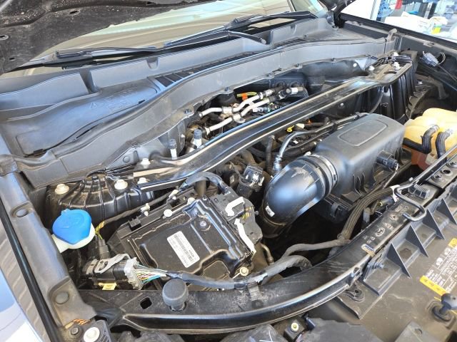 Used 2021 Ford Explorer Limited w/ Equipment Group 301A AWD/4WD image 79