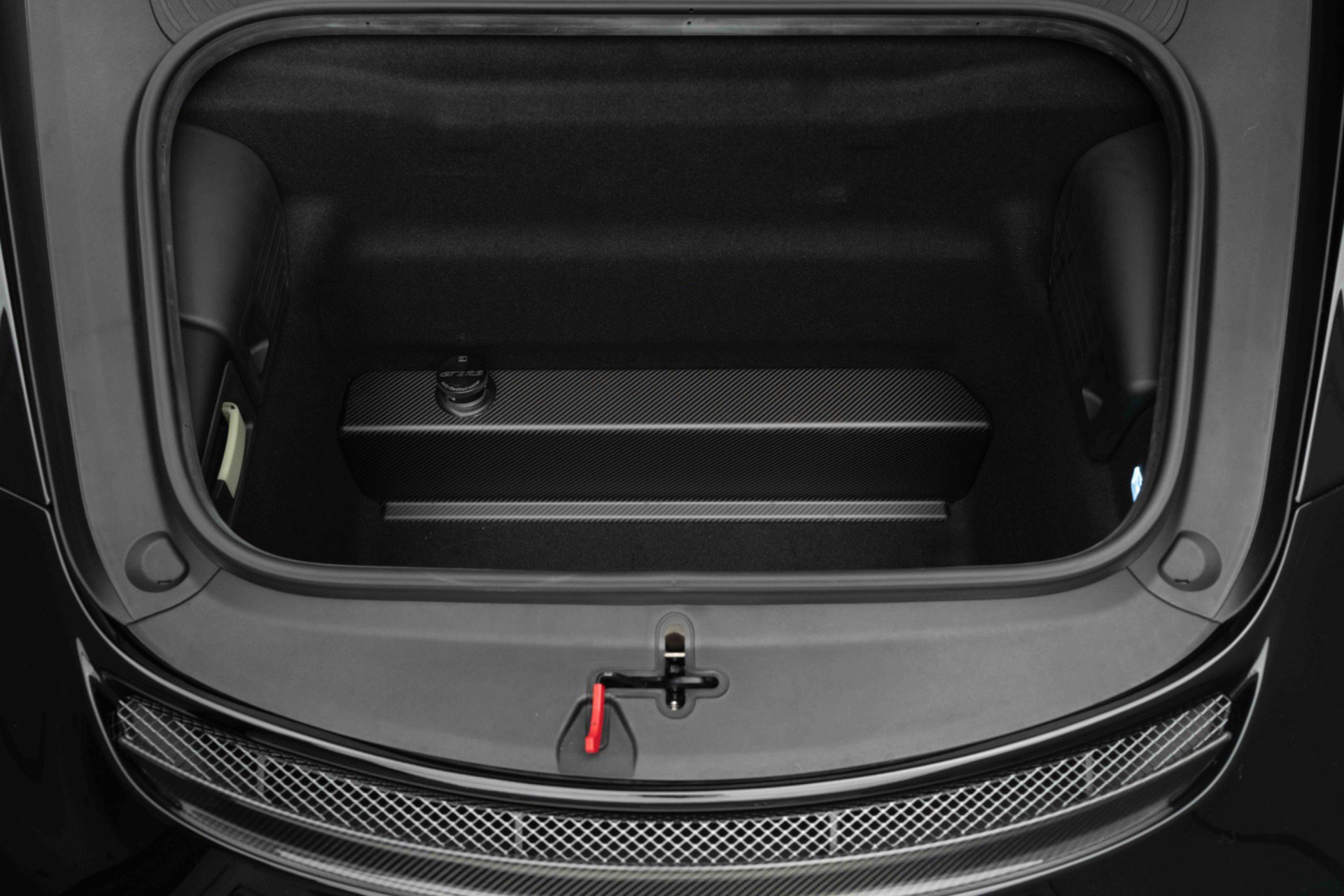 Used 2018 Porsche 911 GT2 RS RWD image 35